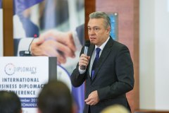 conf2018-15