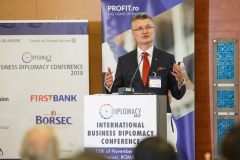 conf2018-7